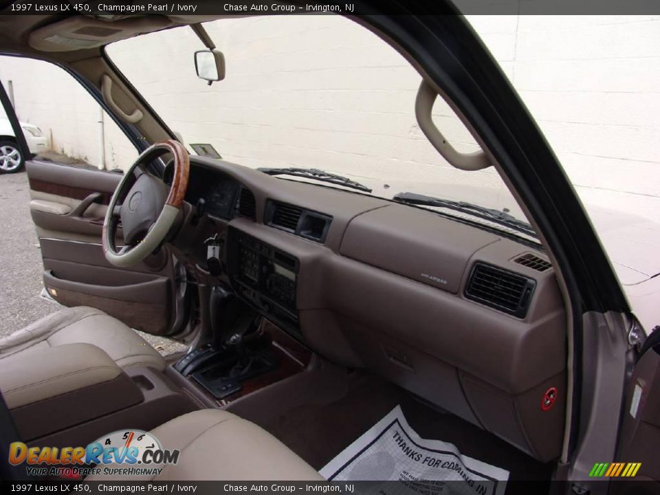 1997 Lexus LX 450 Champagne Pearl / Ivory Photo #22