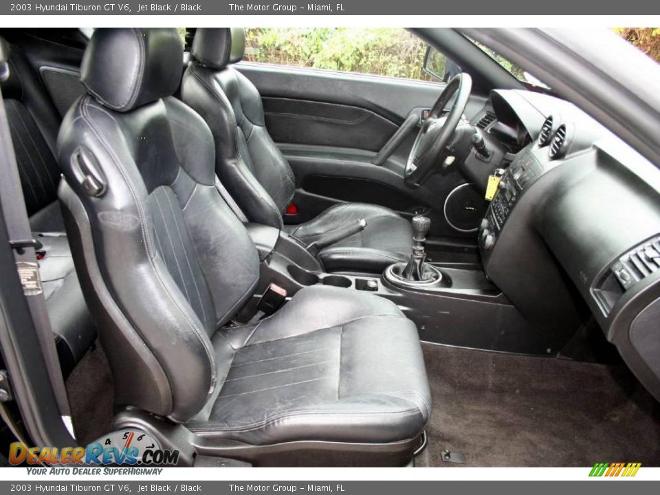 2003 Hyundai Tiburon GT V6 Jet Black / Black Photo #28