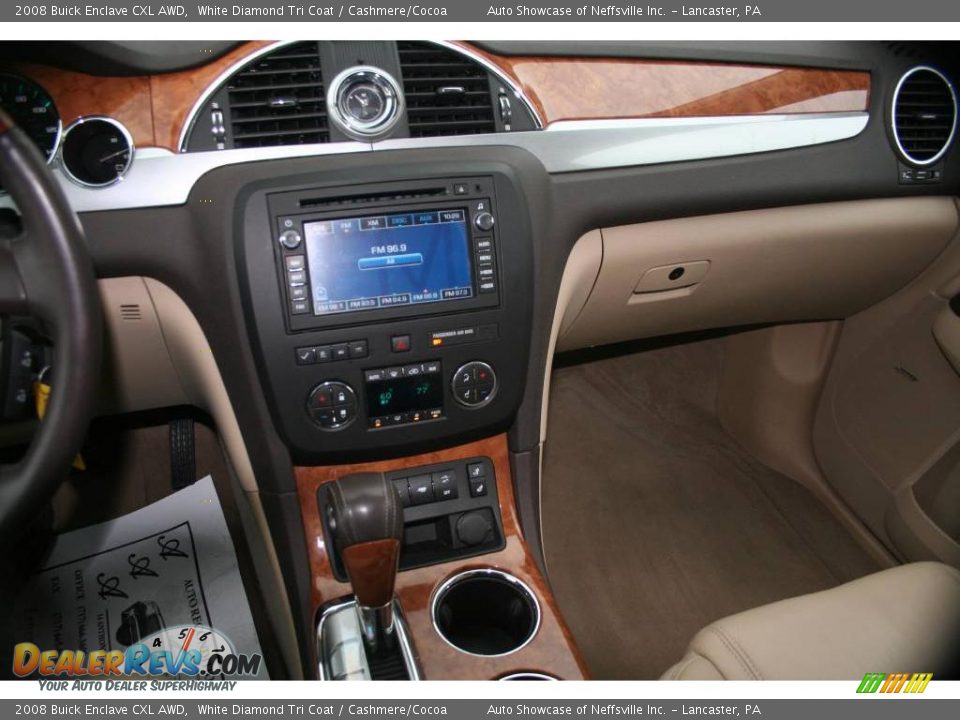 2008 Buick Enclave CXL AWD White Diamond Tri Coat / Cashmere/Cocoa Photo #26