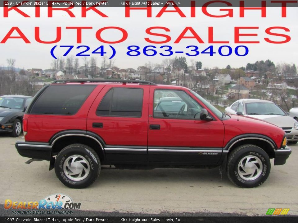 1997 Chevrolet Blazer LT 4x4 Apple Red / Dark Pewter Photo #2