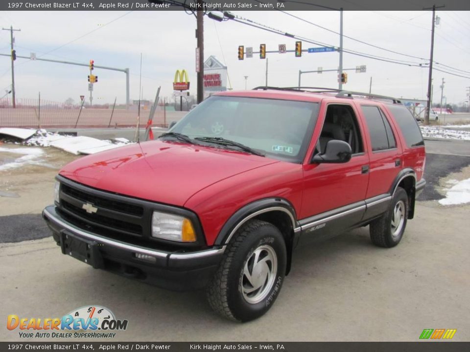 1997 Chevrolet Blazer LT 4x4 Apple Red / Dark Pewter Photo #4