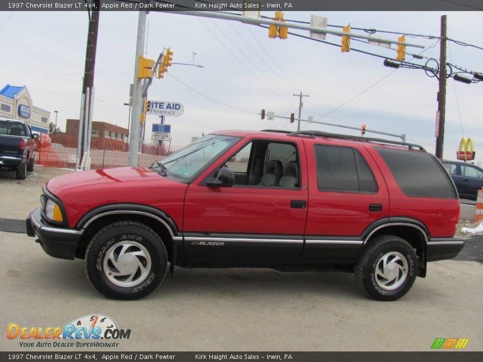 1997 Chevrolet Blazer LT 4x4 Apple Red / Dark Pewter Photo #10