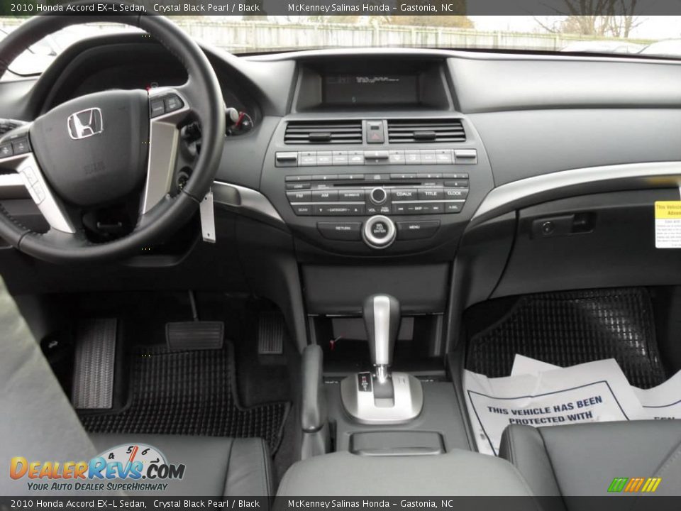 2010 Honda Accord EX-L Sedan Crystal Black Pearl / Black Photo #24