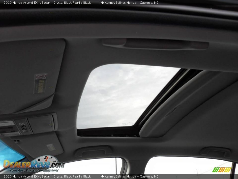 2010 Honda Accord EX-L Sedan Crystal Black Pearl / Black Photo #25