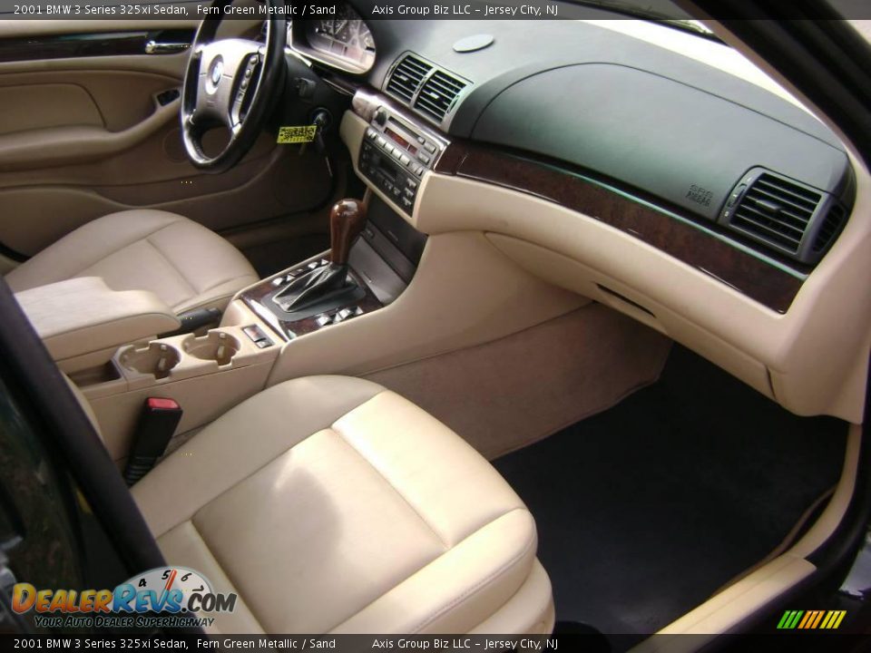 2001 BMW 3 Series 325xi Sedan Fern Green Metallic / Sand Photo #14