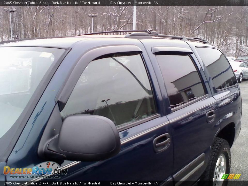 2005 Chevrolet Tahoe LS 4x4 Dark Blue Metallic / Tan/Neutral Photo #18