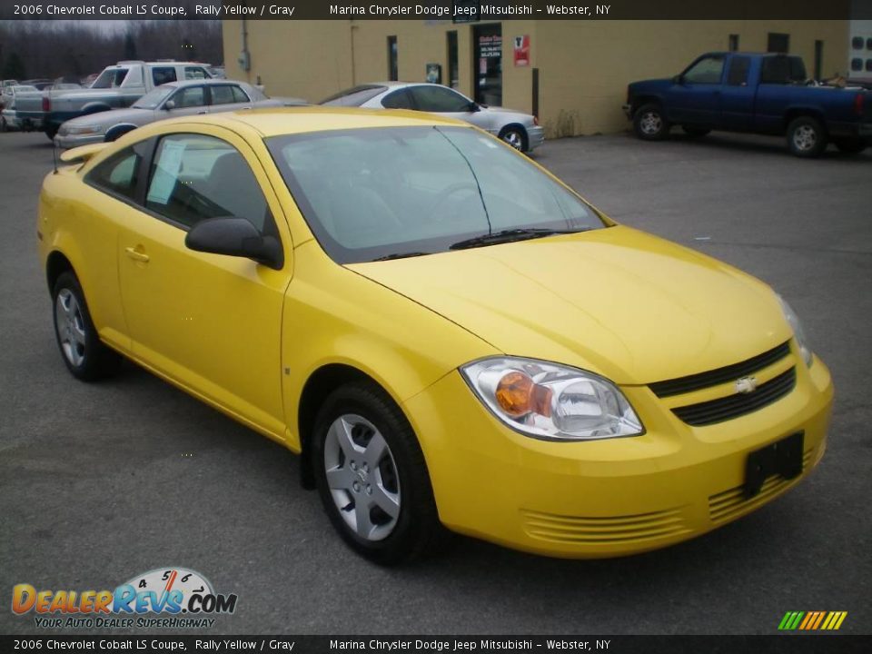 2006 Chevrolet Cobalt LS Coupe Rally Yellow / Gray Photo #11