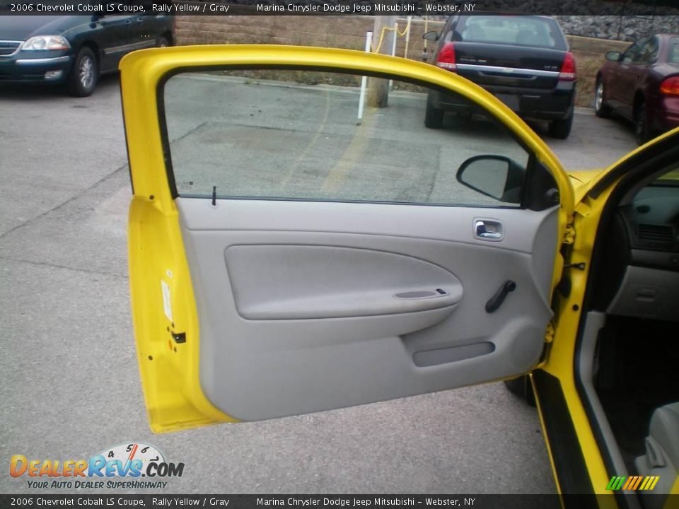 2006 Chevrolet Cobalt LS Coupe Rally Yellow / Gray Photo #15