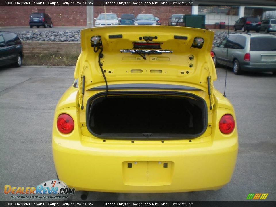 2006 Chevrolet Cobalt LS Coupe Rally Yellow / Gray Photo #16