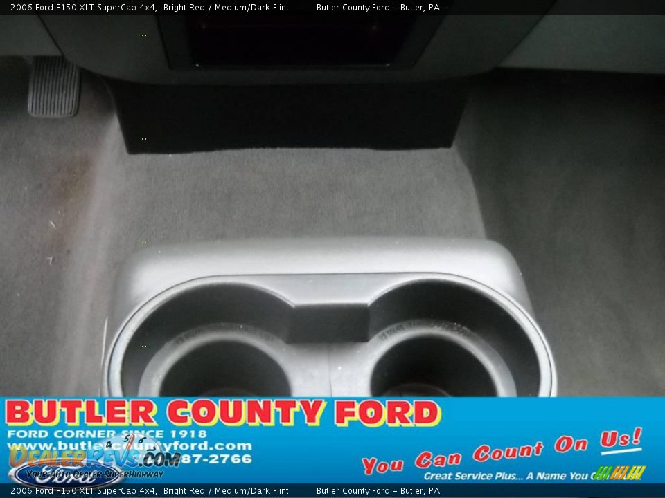 2006 Ford F150 XLT SuperCab 4x4 Bright Red / Medium/Dark Flint Photo #23