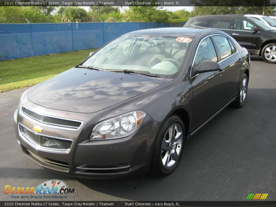 2010 Chevrolet Malibu LT Sedan Taupe Gray Metallic / Titanium Photo #1