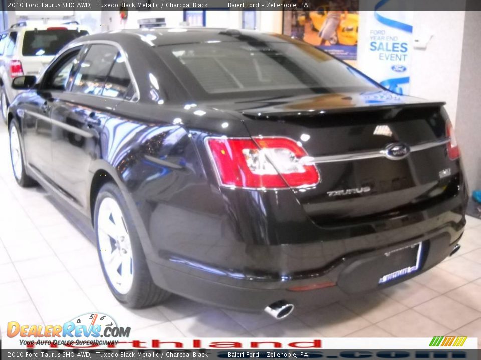 2010 Ford Taurus SHO AWD Tuxedo Black Metallic / Charcoal Black Photo #9