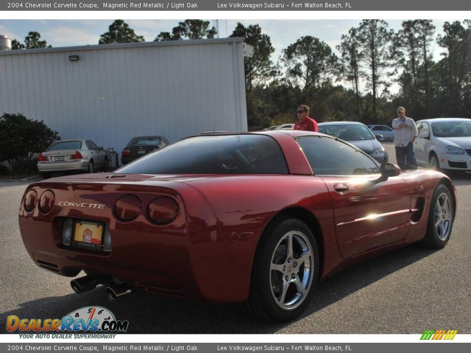 2004 Chevrolet Corvette Coupe Magnetic Red Metallic / Light Oak Photo #5