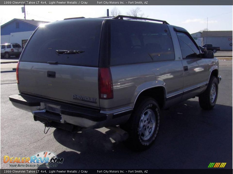 1999 Chevrolet Tahoe LT 4x4 Light Pewter Metallic / Gray Photo #3