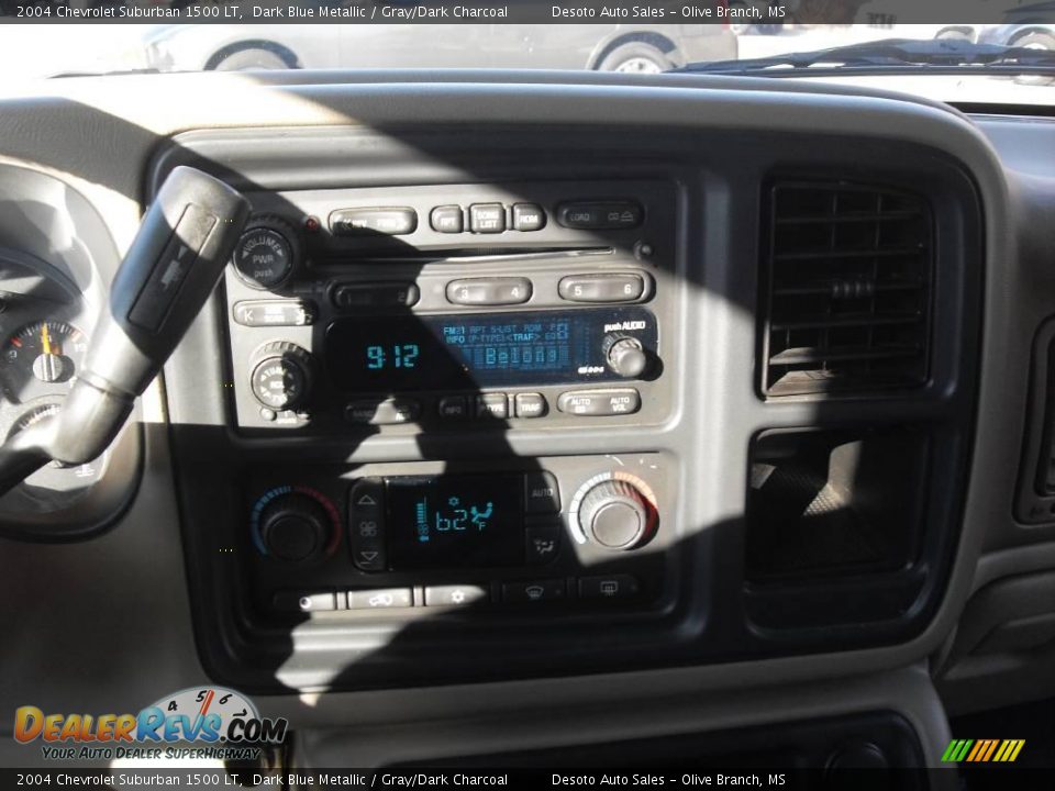 2004 Chevrolet Suburban 1500 LT Dark Blue Metallic / Gray/Dark Charcoal Photo #11