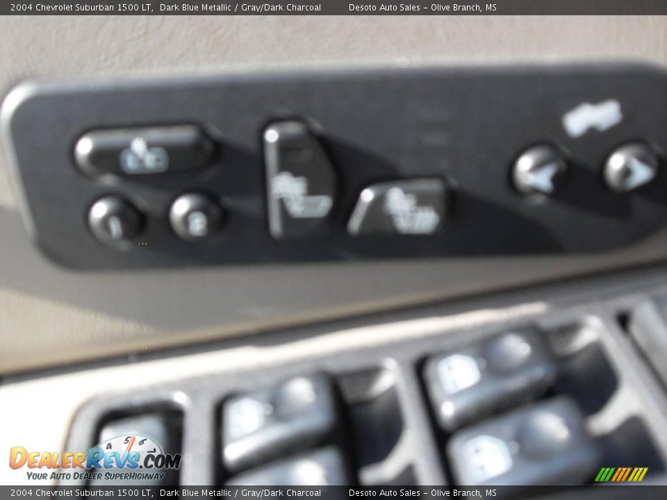 2004 Chevrolet Suburban 1500 LT Dark Blue Metallic / Gray/Dark Charcoal Photo #13