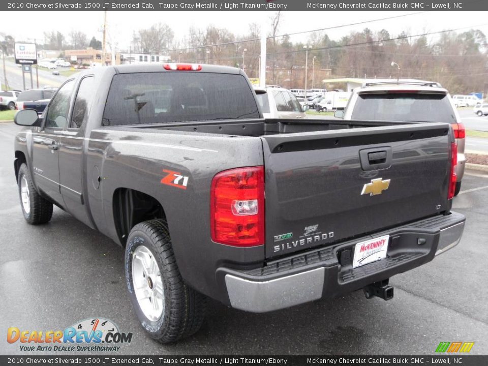 2010 Chevrolet Silverado 1500 LT Extended Cab Taupe Gray Metallic / Light Titanium/Ebony Photo #2