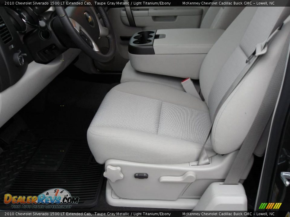 2010 Chevrolet Silverado 1500 LT Extended Cab Taupe Gray Metallic / Light Titanium/Ebony Photo #8