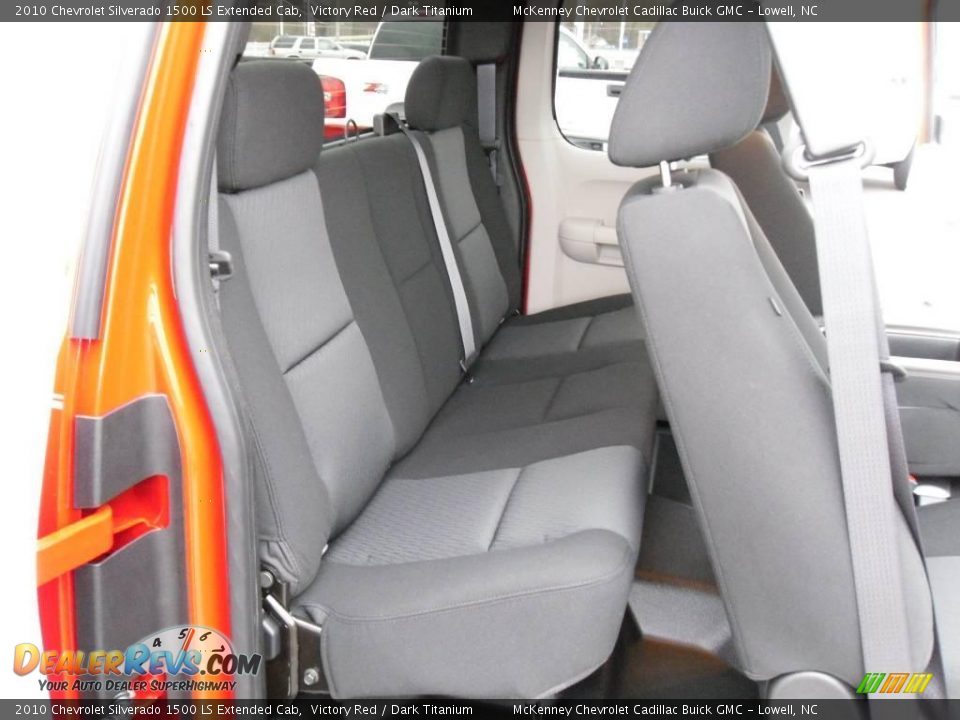 2010 Chevrolet Silverado 1500 LS Extended Cab Victory Red / Dark Titanium Photo #16