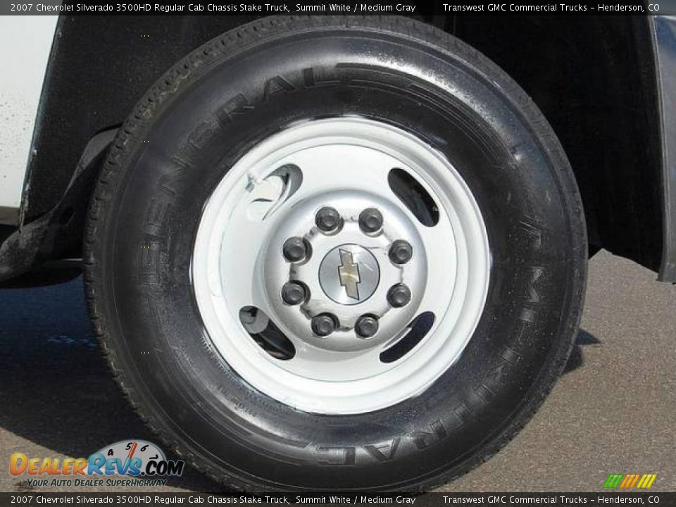2007 Chevrolet Silverado 3500HD Regular Cab Chassis Stake Truck Summit White / Medium Gray Photo #15