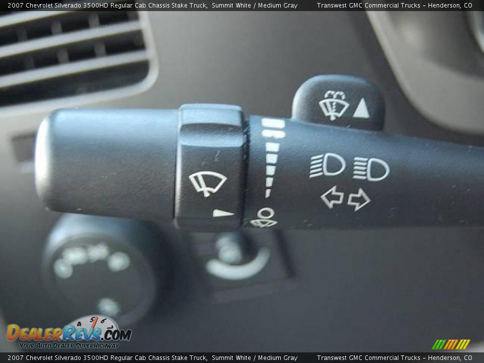 2007 Chevrolet Silverado 3500HD Regular Cab Chassis Stake Truck Summit White / Medium Gray Photo #25