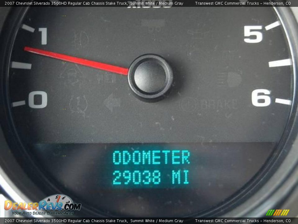 2007 Chevrolet Silverado 3500HD Regular Cab Chassis Stake Truck Summit White / Medium Gray Photo #26