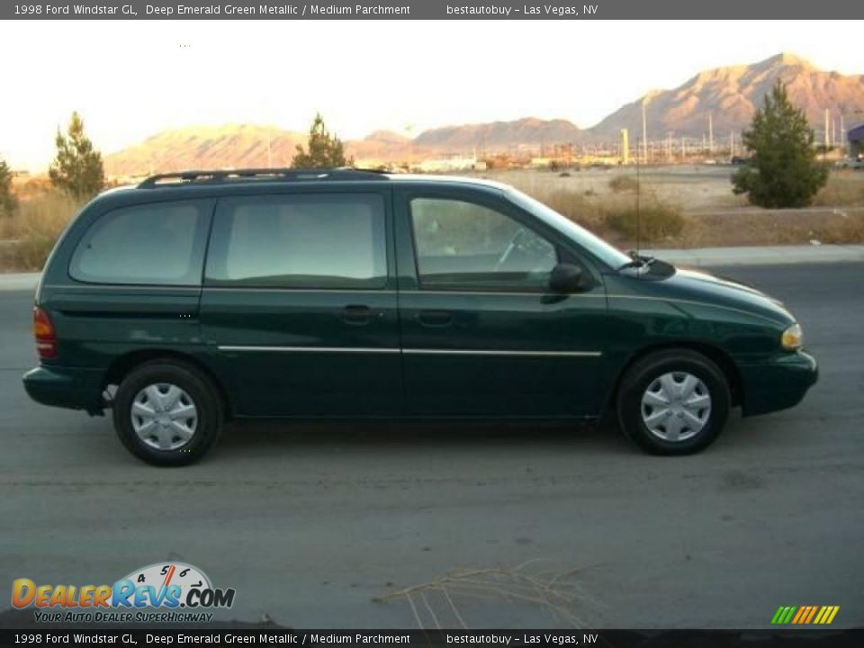 1998 Ford Windstar GL Deep Emerald Green Metallic / Medium Parchment Photo #7