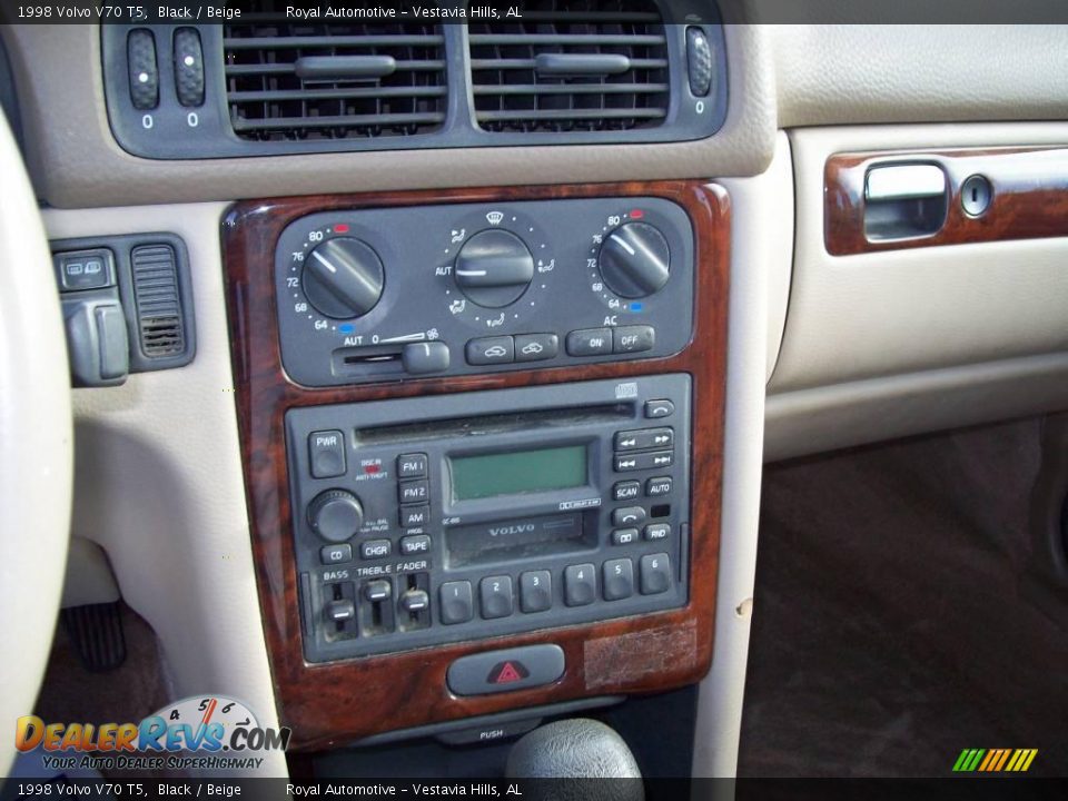 1998 Volvo V70 T5 Black / Beige Photo #9