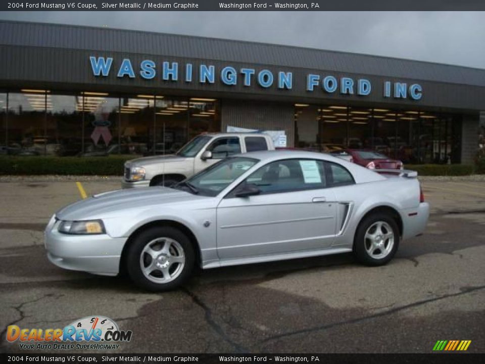 2004 Ford Mustang V6 Coupe Silver Metallic / Medium Graphite Photo #1