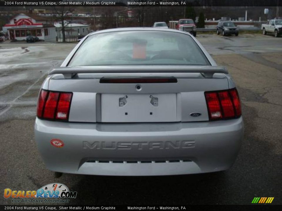 2004 Ford Mustang V6 Coupe Silver Metallic / Medium Graphite Photo #3