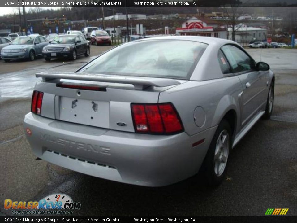 2004 Ford Mustang V6 Coupe Silver Metallic / Medium Graphite Photo #4
