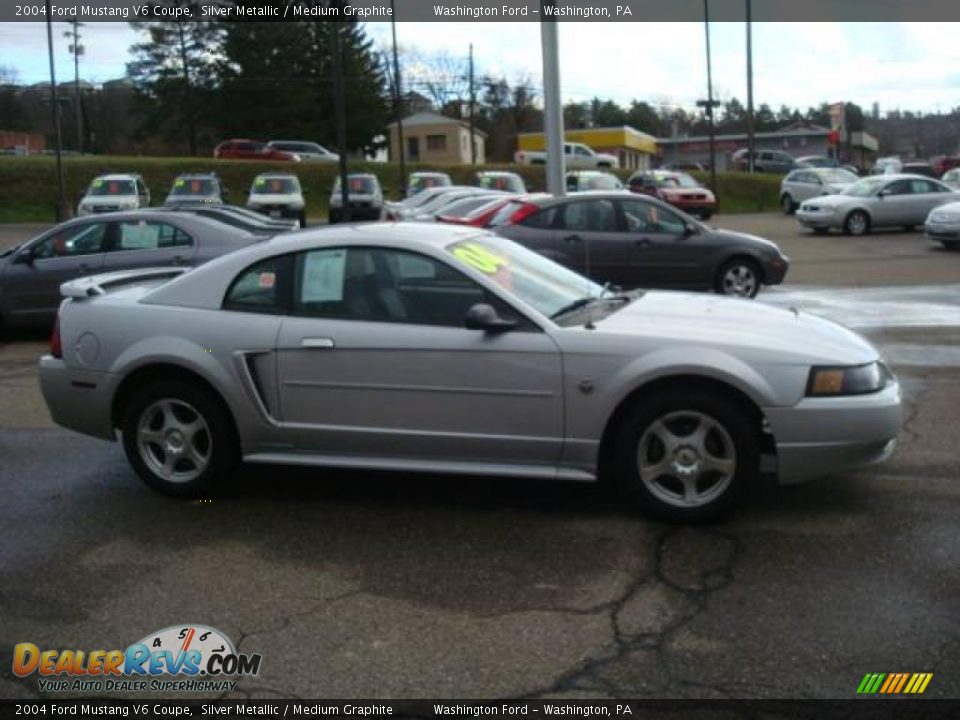 2004 Ford Mustang V6 Coupe Silver Metallic / Medium Graphite Photo #5