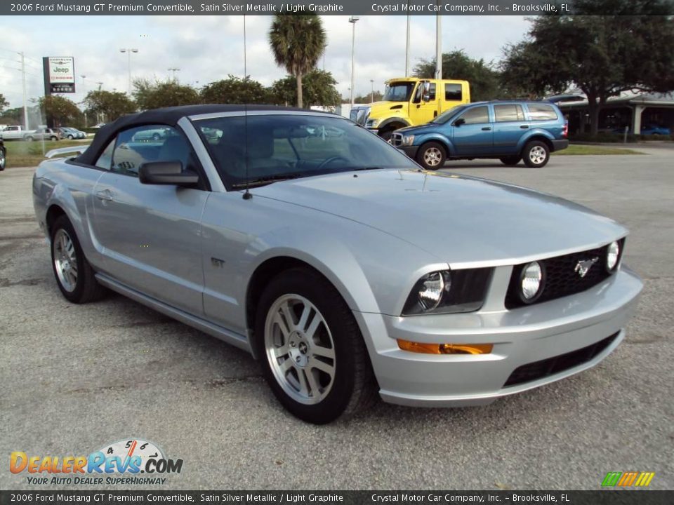 2006 Ford Mustang GT Premium Convertible Satin Silver Metallic / Light Graphite Photo #10