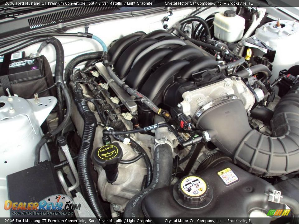 2006 Ford Mustang GT Premium Convertible Satin Silver Metallic / Light Graphite Photo #15