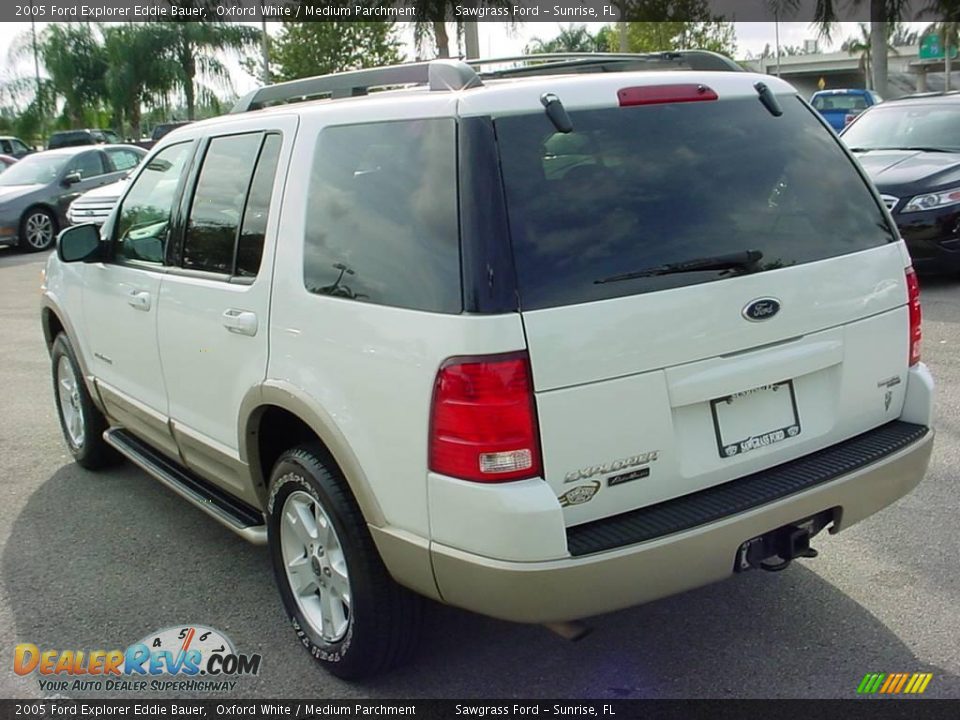 2005 Ford Explorer Eddie Bauer Oxford White / Medium Parchment Photo #6