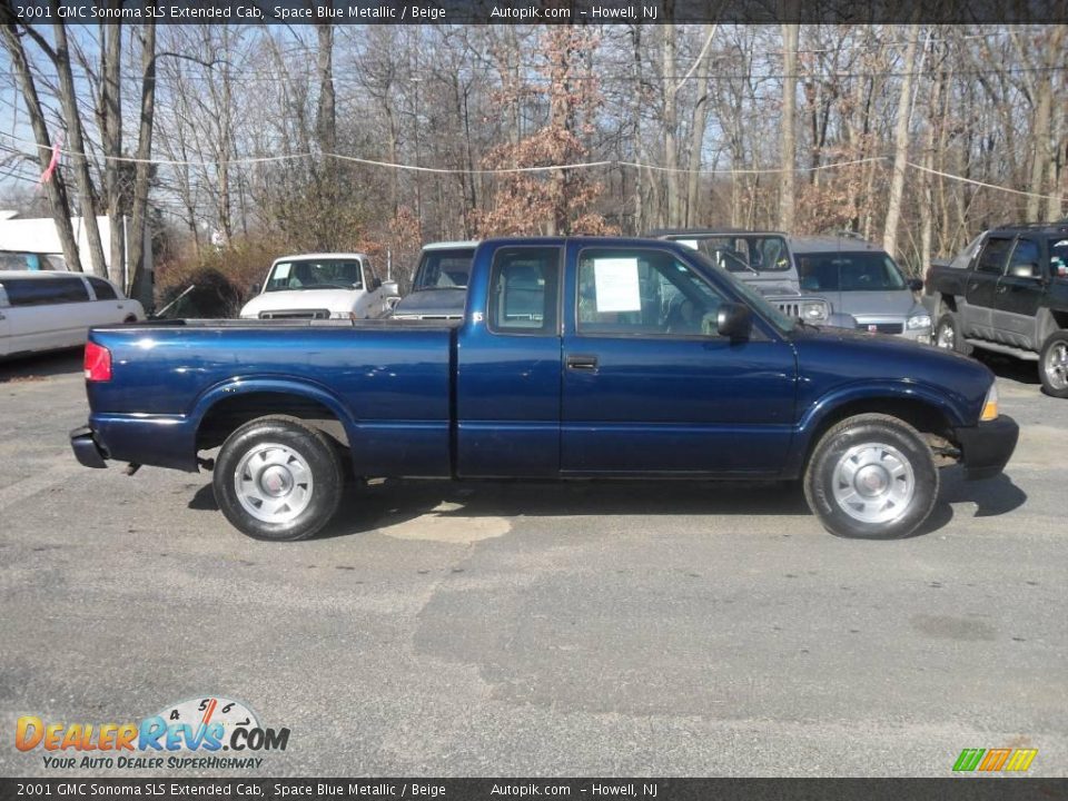 2001 GMC Sonoma SLS Extended Cab Space Blue Metallic / Beige Photo #4