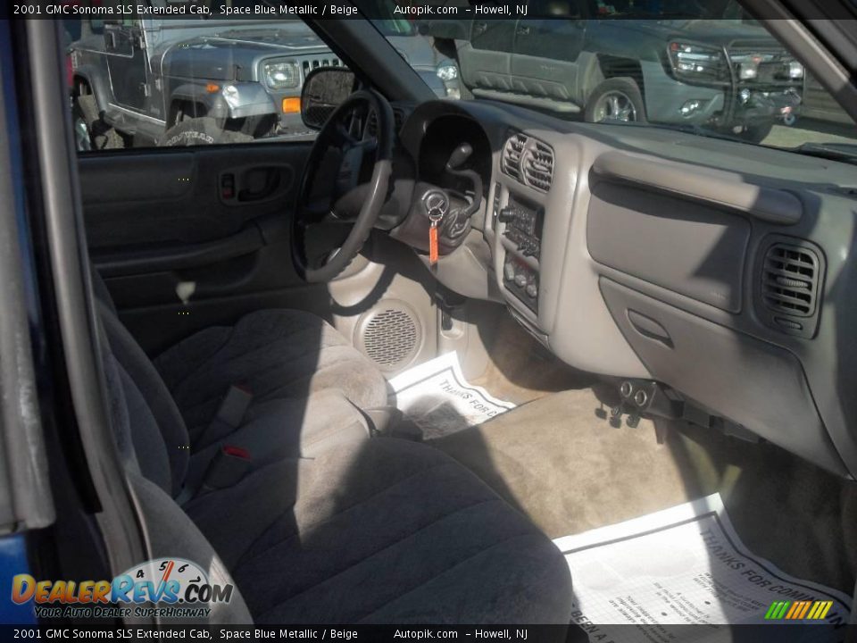 2001 GMC Sonoma SLS Extended Cab Space Blue Metallic / Beige Photo #11