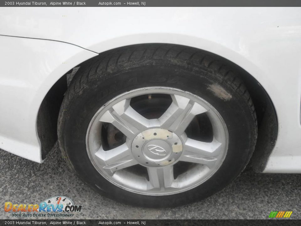 2003 Hyundai Tiburon Alpine White / Black Photo #20