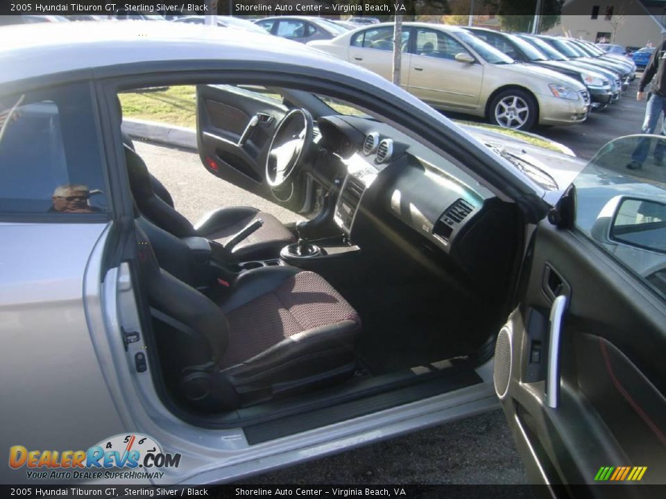 2005 Hyundai Tiburon GT Sterling Silver / Black Photo #13