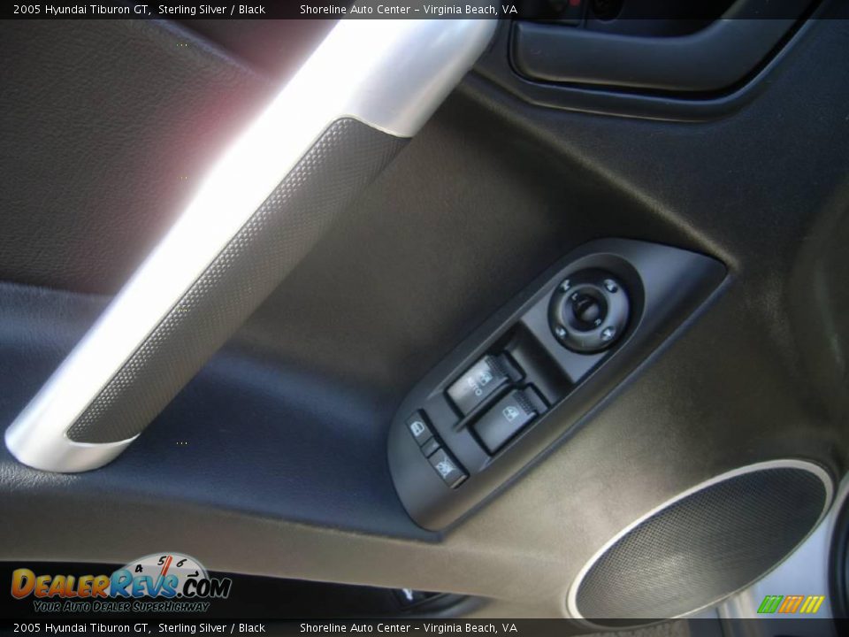 2005 Hyundai Tiburon GT Sterling Silver / Black Photo #17