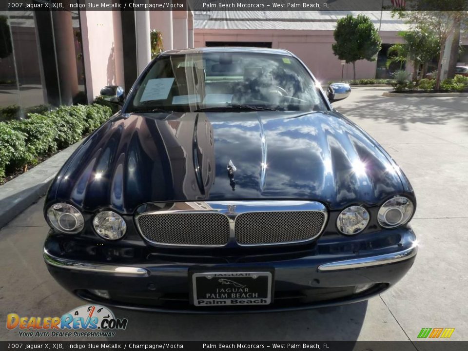 2007 Jaguar XJ XJ8 Indigo Blue Metallic / Champagne/Mocha Photo #2