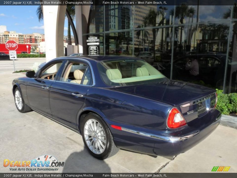 2007 Jaguar XJ XJ8 Indigo Blue Metallic / Champagne/Mocha Photo #4
