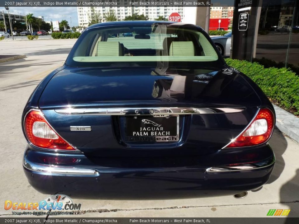 2007 Jaguar XJ XJ8 Indigo Blue Metallic / Champagne/Mocha Photo #5