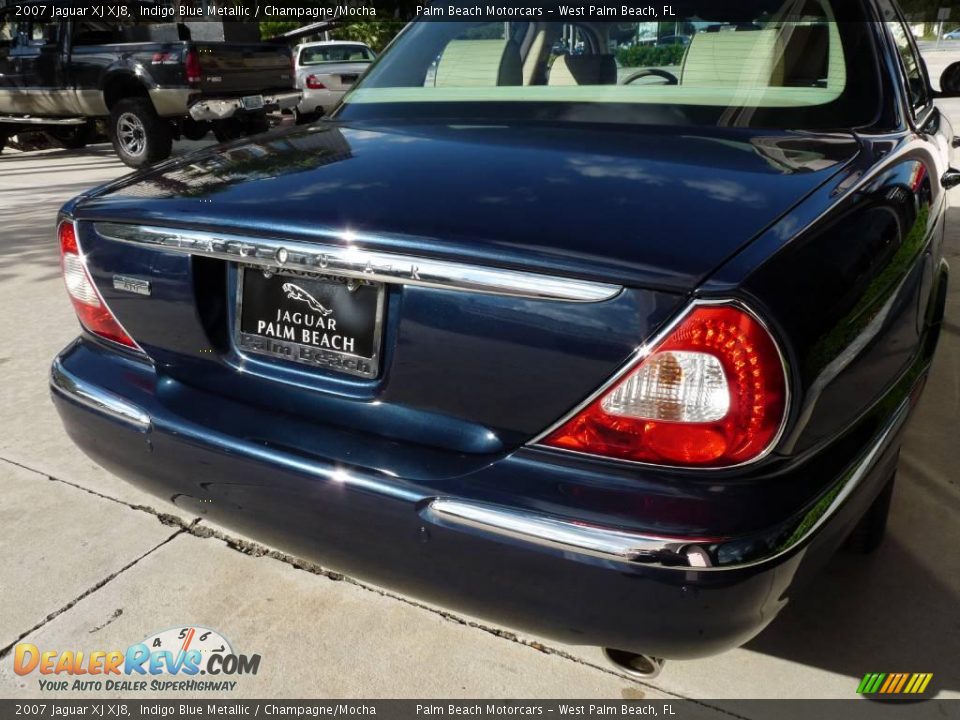 2007 Jaguar XJ XJ8 Indigo Blue Metallic / Champagne/Mocha Photo #7