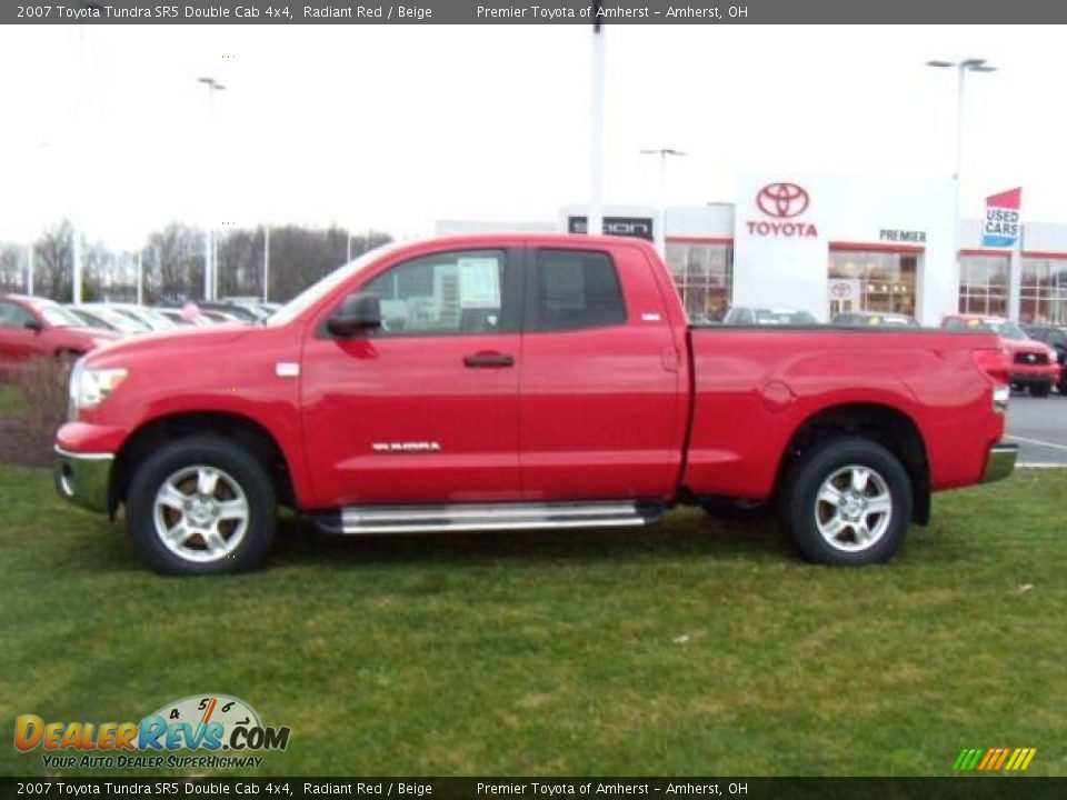 2007 Toyota Tundra SR5 Double Cab 4x4 Radiant Red / Beige Photo #2