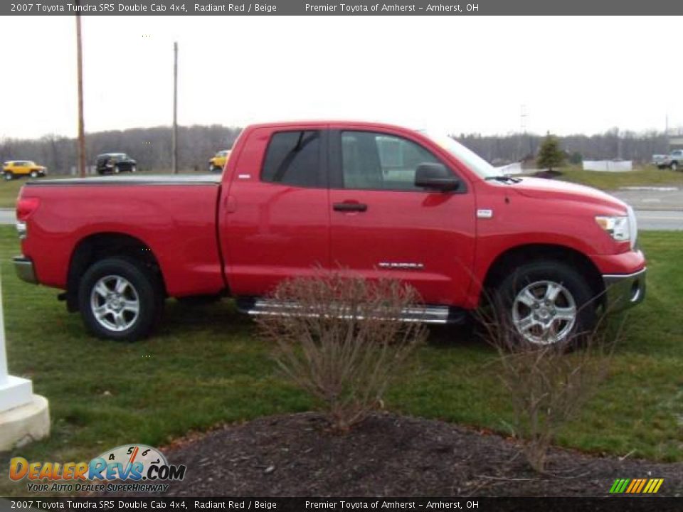 2007 Toyota Tundra SR5 Double Cab 4x4 Radiant Red / Beige Photo #6