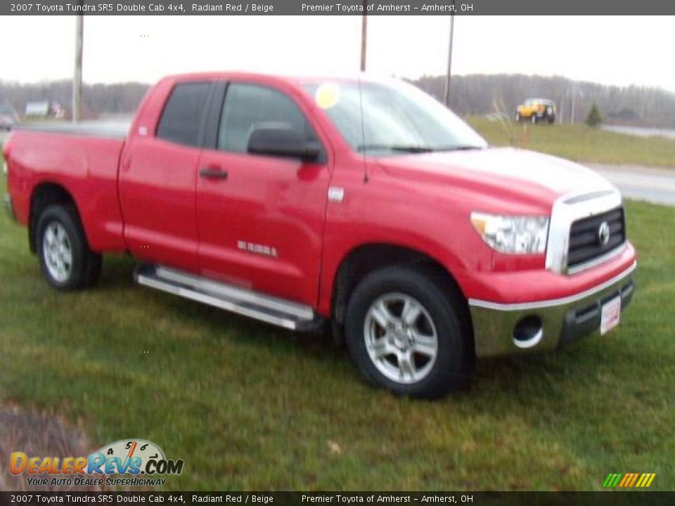 2007 Toyota Tundra SR5 Double Cab 4x4 Radiant Red / Beige Photo #7