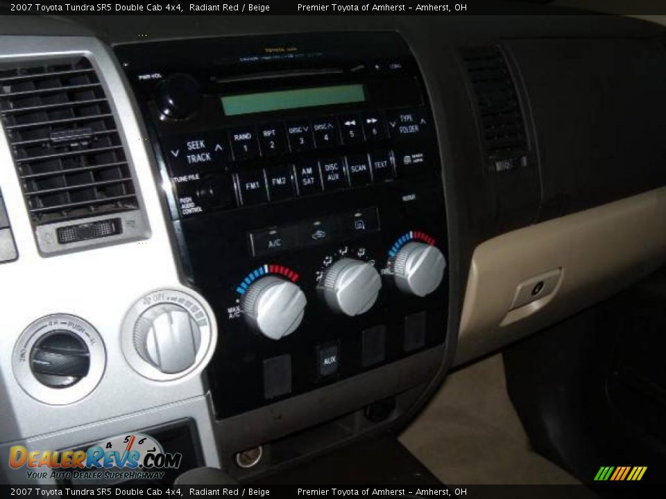 2007 Toyota Tundra SR5 Double Cab 4x4 Radiant Red / Beige Photo #16