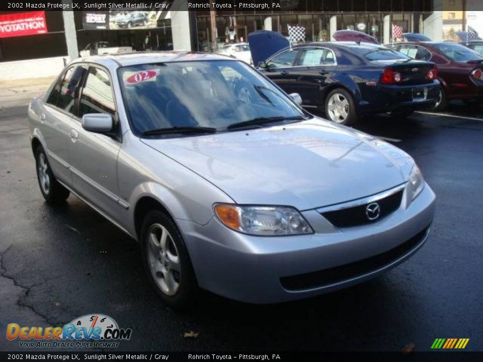 2002 Mazda Protege LX Sunlight Silver Metallic / Gray Photo #6