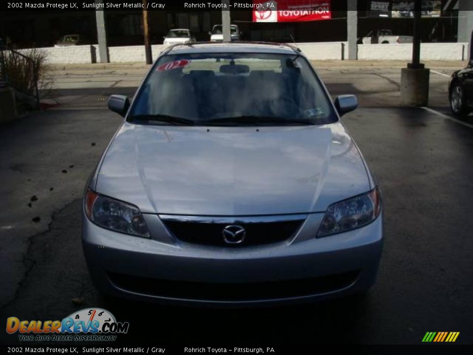 2002 Mazda Protege LX Sunlight Silver Metallic / Gray Photo #7